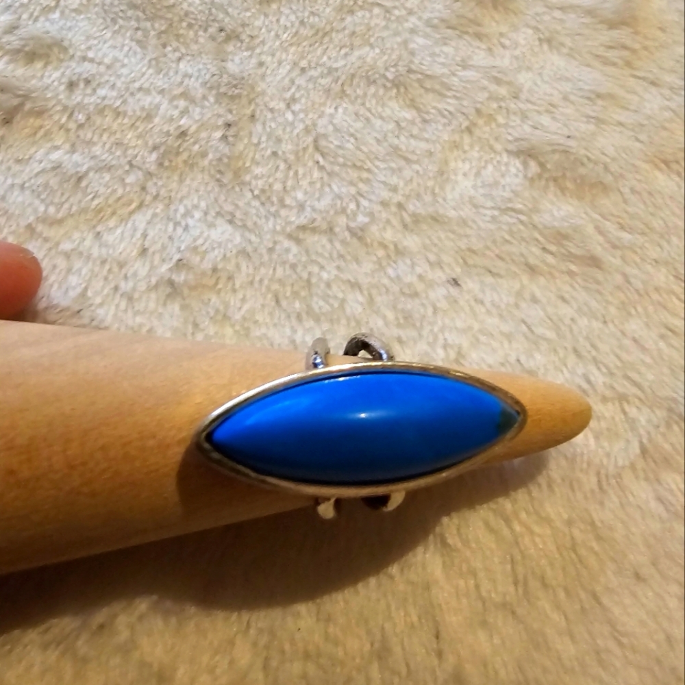 NWT FREE PEOPLE BLUE AND SILVER TONE RING
